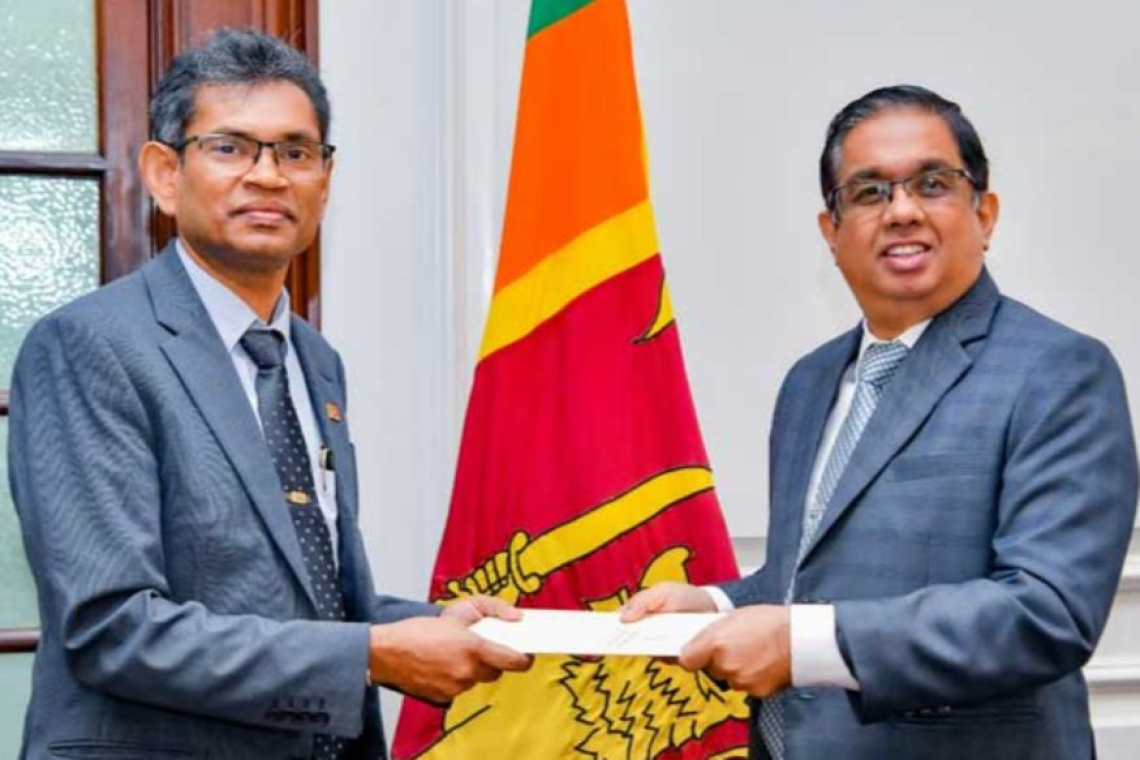 ඩිජිටල් ආර්ථික අමාත්‍යාංශයේ න​ව ලේකම්  වරුණ ශ්‍රී ධනපාල 